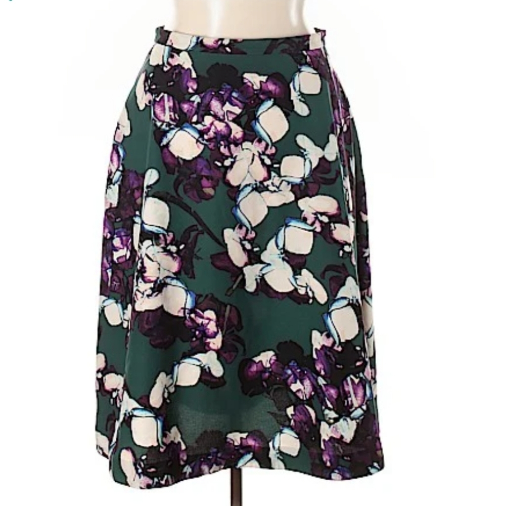 Banana Republic Causal Skirt